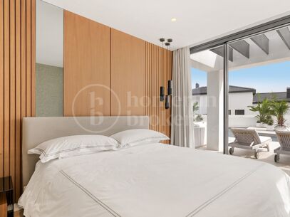 Villa Cefeo - Elegant Villa in Los Naranjos Golf