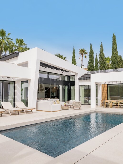 Villa Laurus - Elegant Villa in Los Naranjos Golf