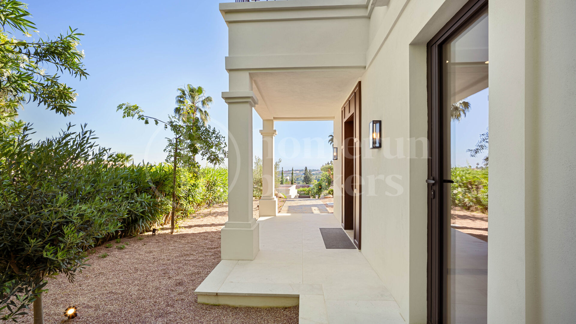 Casa Olivo - Mediterranean Villa with Sea Views for Sale in Nueva Andalucía