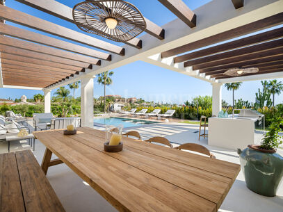 Casa Olivo - Mediterranean Villa with Sea Views for Sale in Nueva Andalucía
