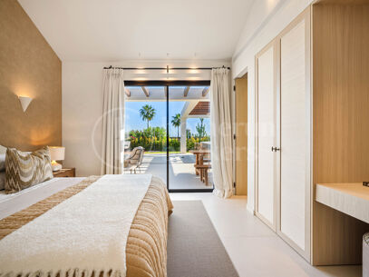Casa Olivo - Mediterranean Villa with Sea Views for Sale in Nueva Andalucía