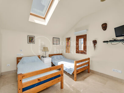 Penthouse Lomas del Rey - with Panoramic Sea Views in Golden Mile Marbella