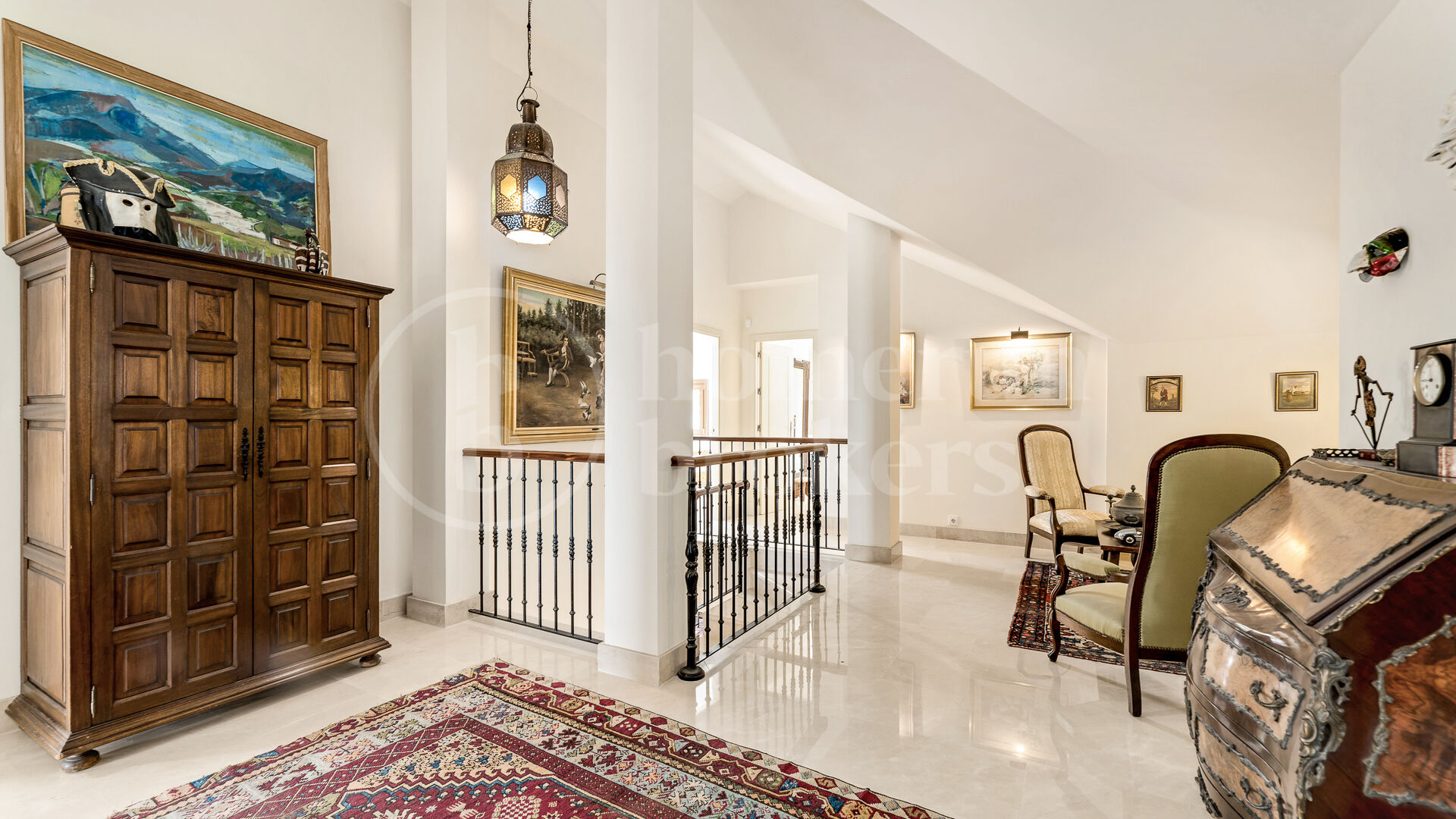Penthouse Lomas del Rey - with Panoramic Sea Views in Golden Mile Marbella
