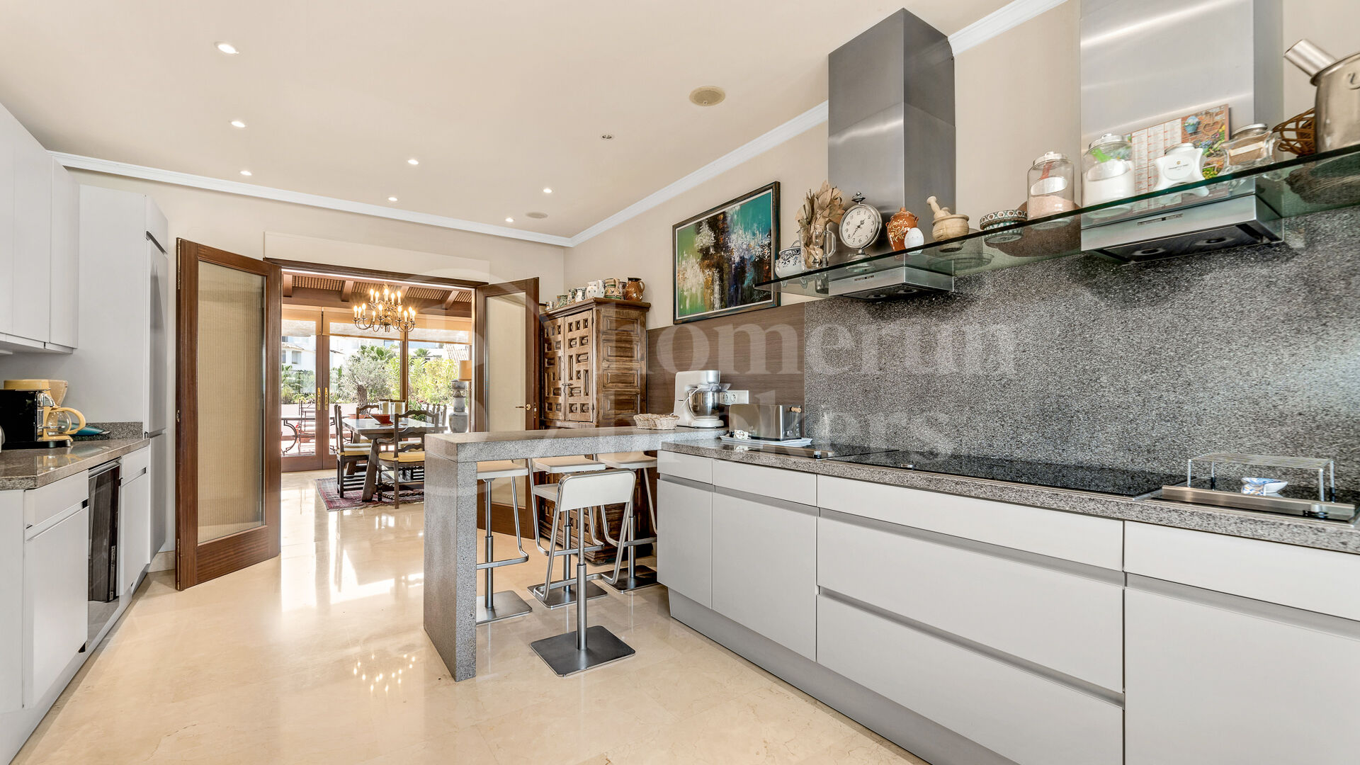Penthouse Lomas del Rey - with Panoramic Sea Views in Golden Mile Marbella