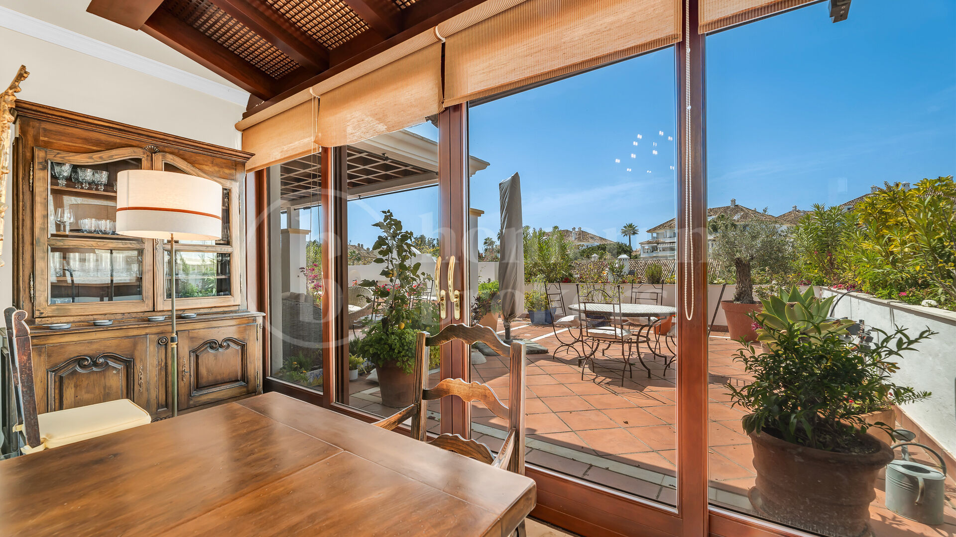Penthouse Lomas del Rey - with Panoramic Sea Views in Golden Mile Marbella