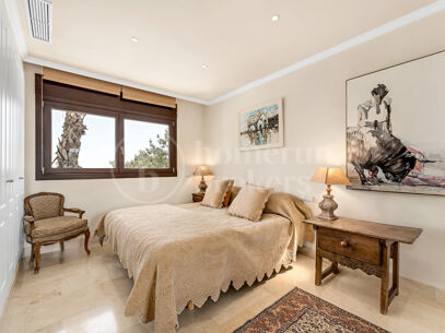 Penthouse Lomas del Rey - with Panoramic Sea Views in Golden Mile Marbella