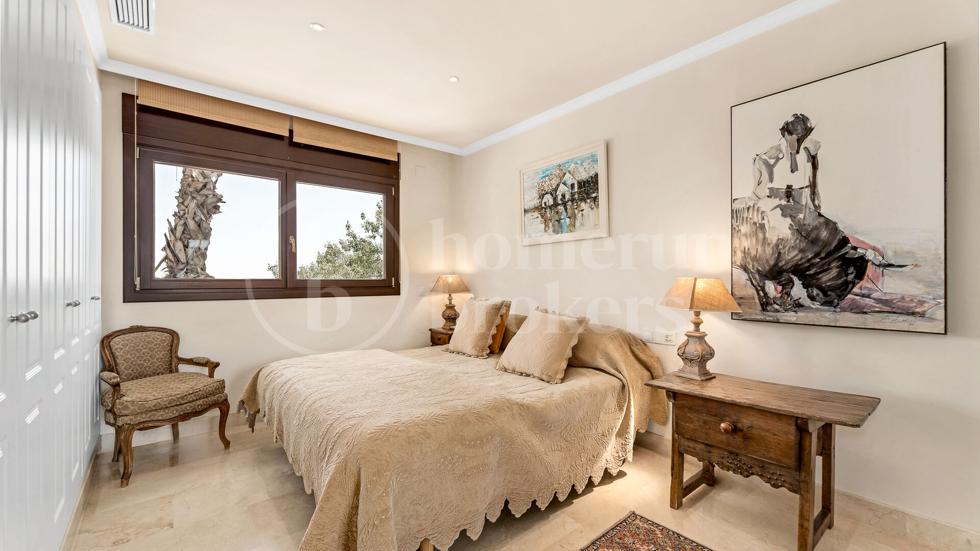 Penthouse Lomas del Rey - with Panoramic Sea Views in Golden Mile Marbella