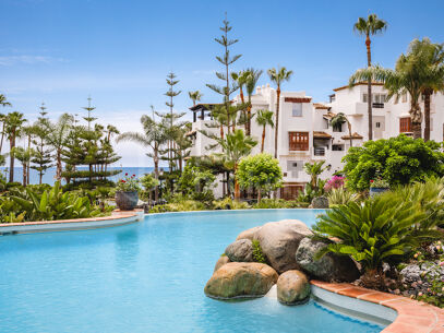 Apartment Kyoto - Renovated beachfront in Puente Romano