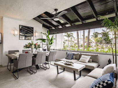 Apartment Kyoto - Renovated beachfront in Puente Romano
