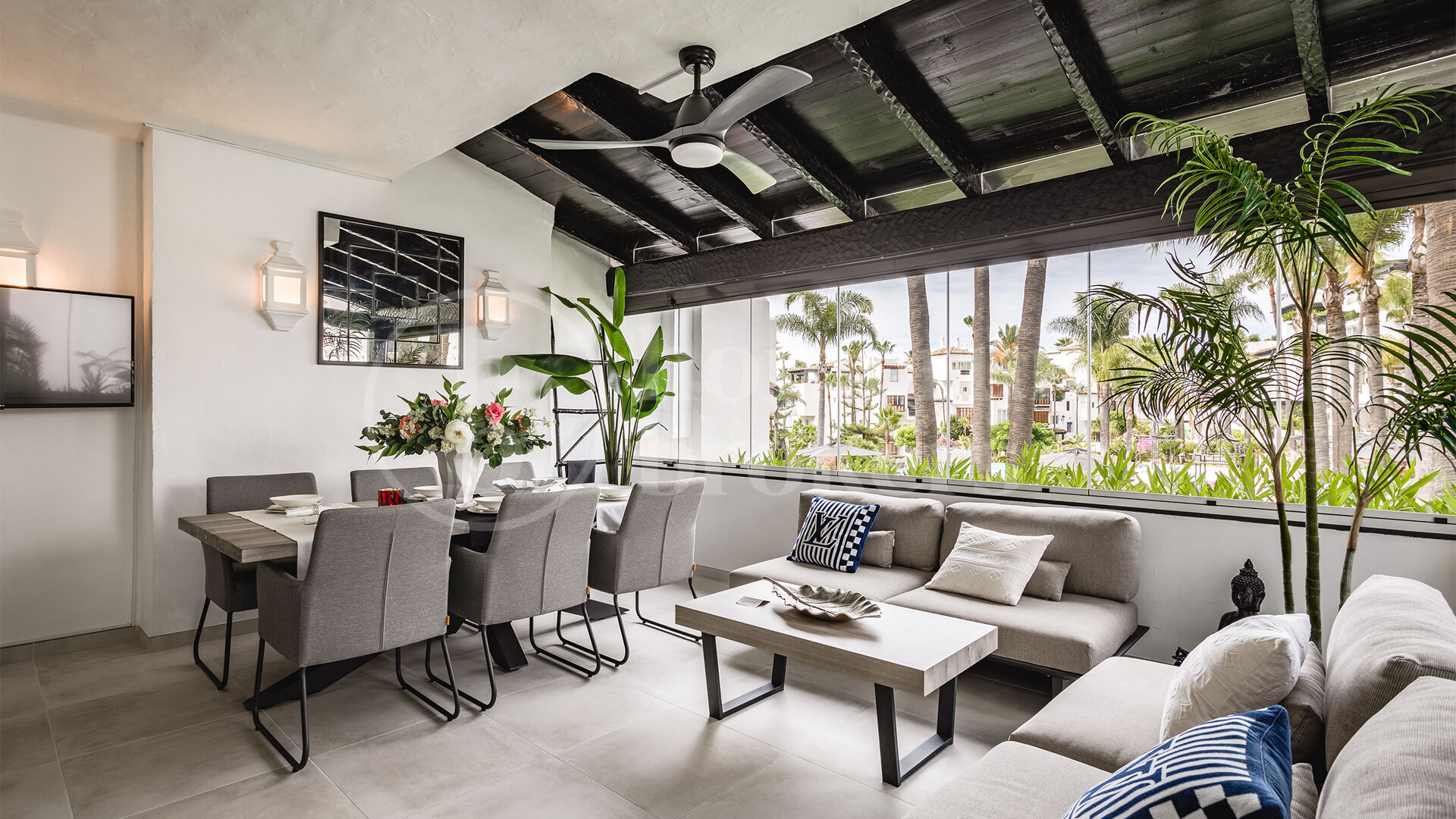 Apartment Kyoto - Renovated beachfront in Puente Romano