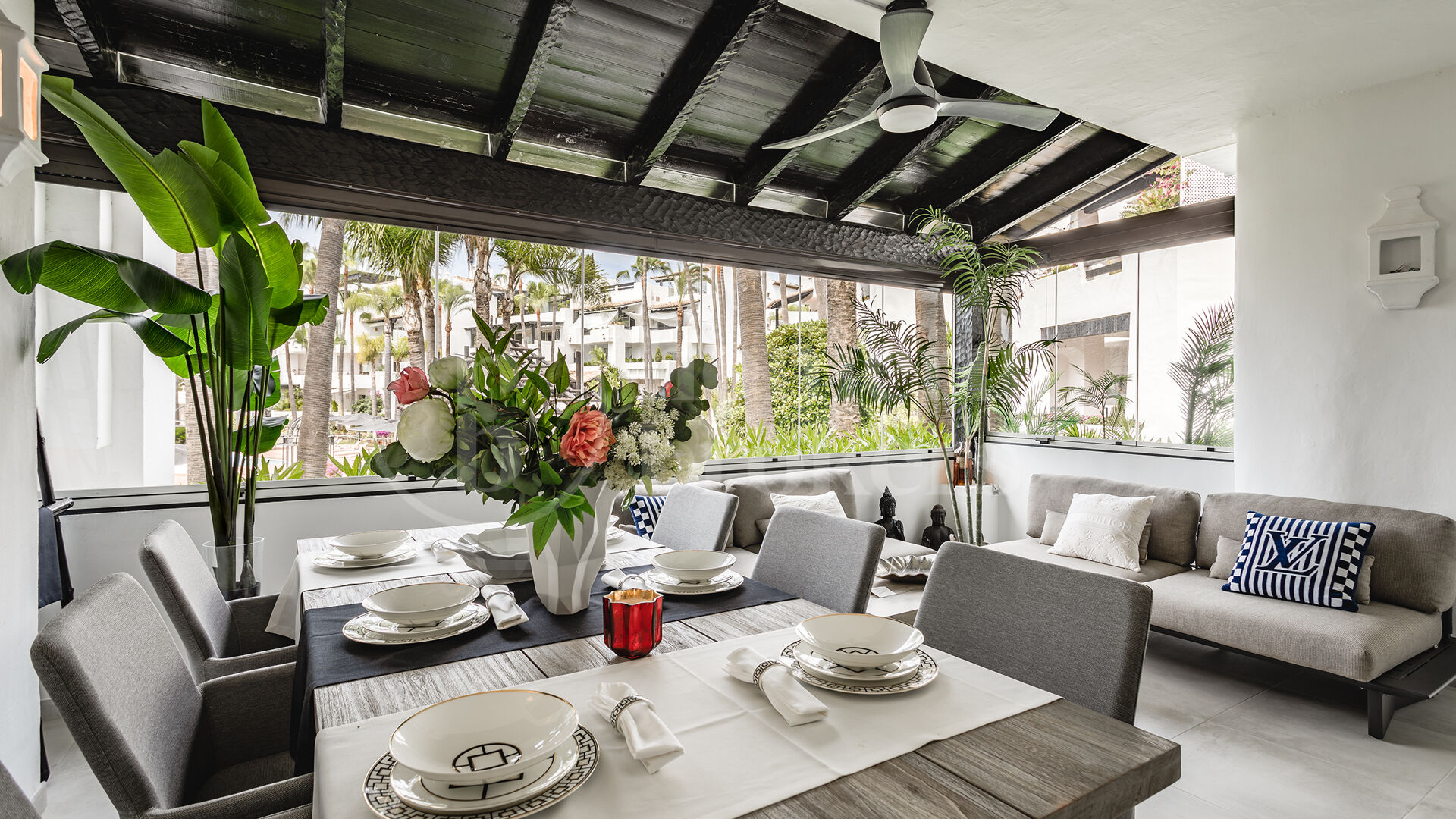 Apartment Kyoto - Renovated beachfront in Puente Romano