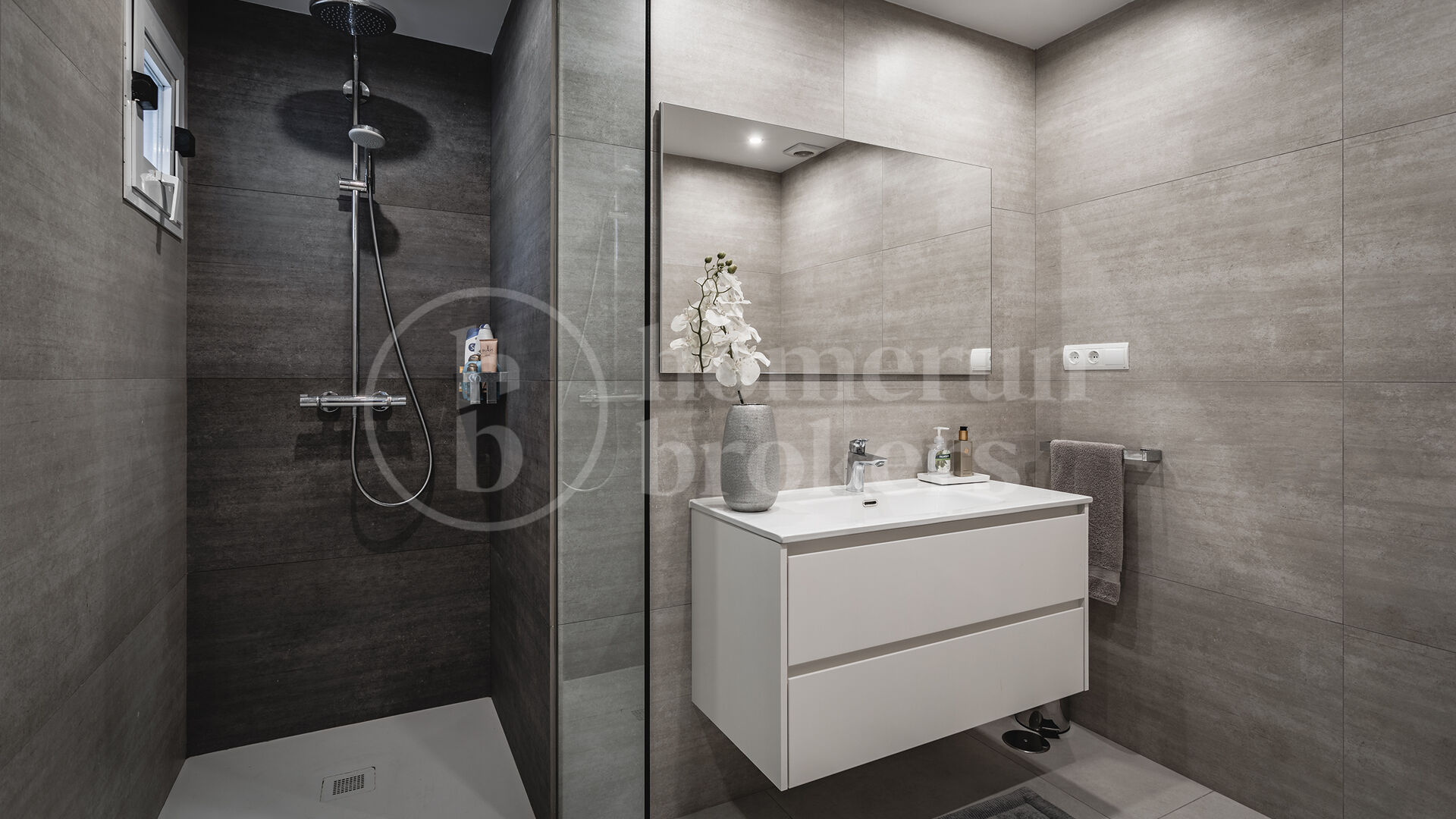 Apartment Kyoto - Renovated beachfront in Puente Romano