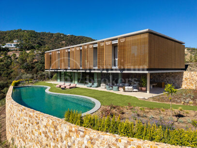 Villa Alia - Masterpiece with Sea Views and Cutting-Edge Design in El Madroñal
