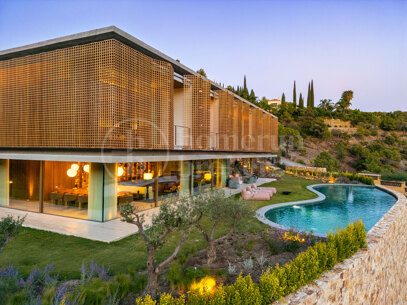 Villa Alia - Masterpiece with Sea Views and Cutting-Edge Design in El Madroñal