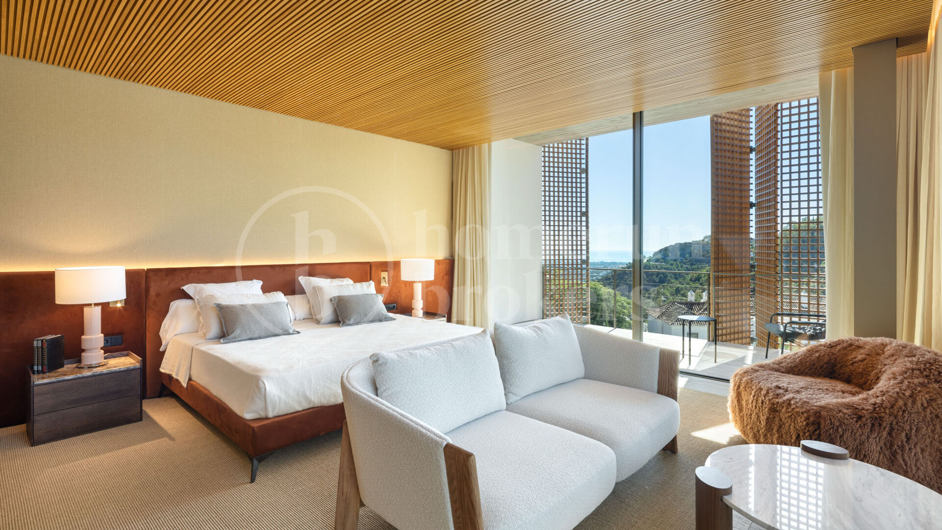 Villa Alia - Mästerverk med panoramautsikt över havet och banbrytande design i El Madroñal