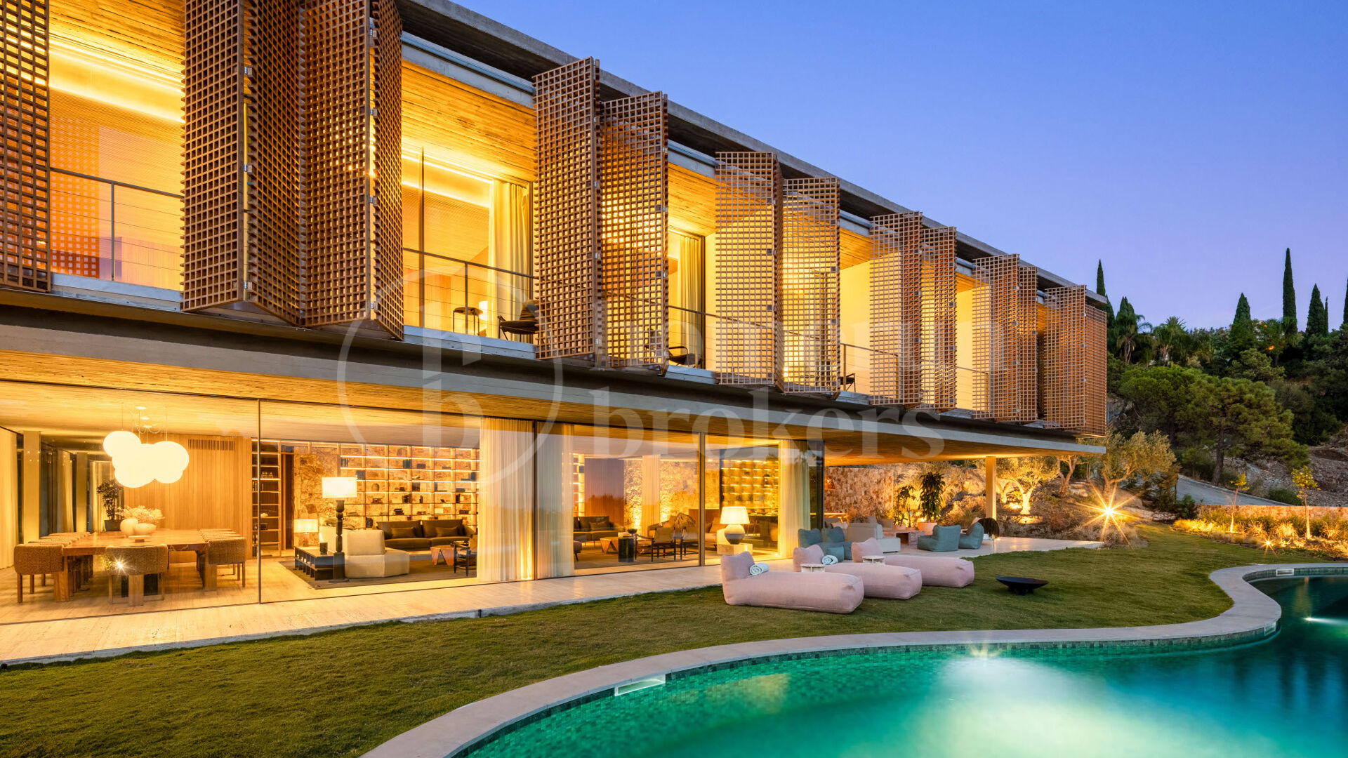 Villa Alia - Mästerverk med panoramautsikt över havet och banbrytande design i El Madroñal