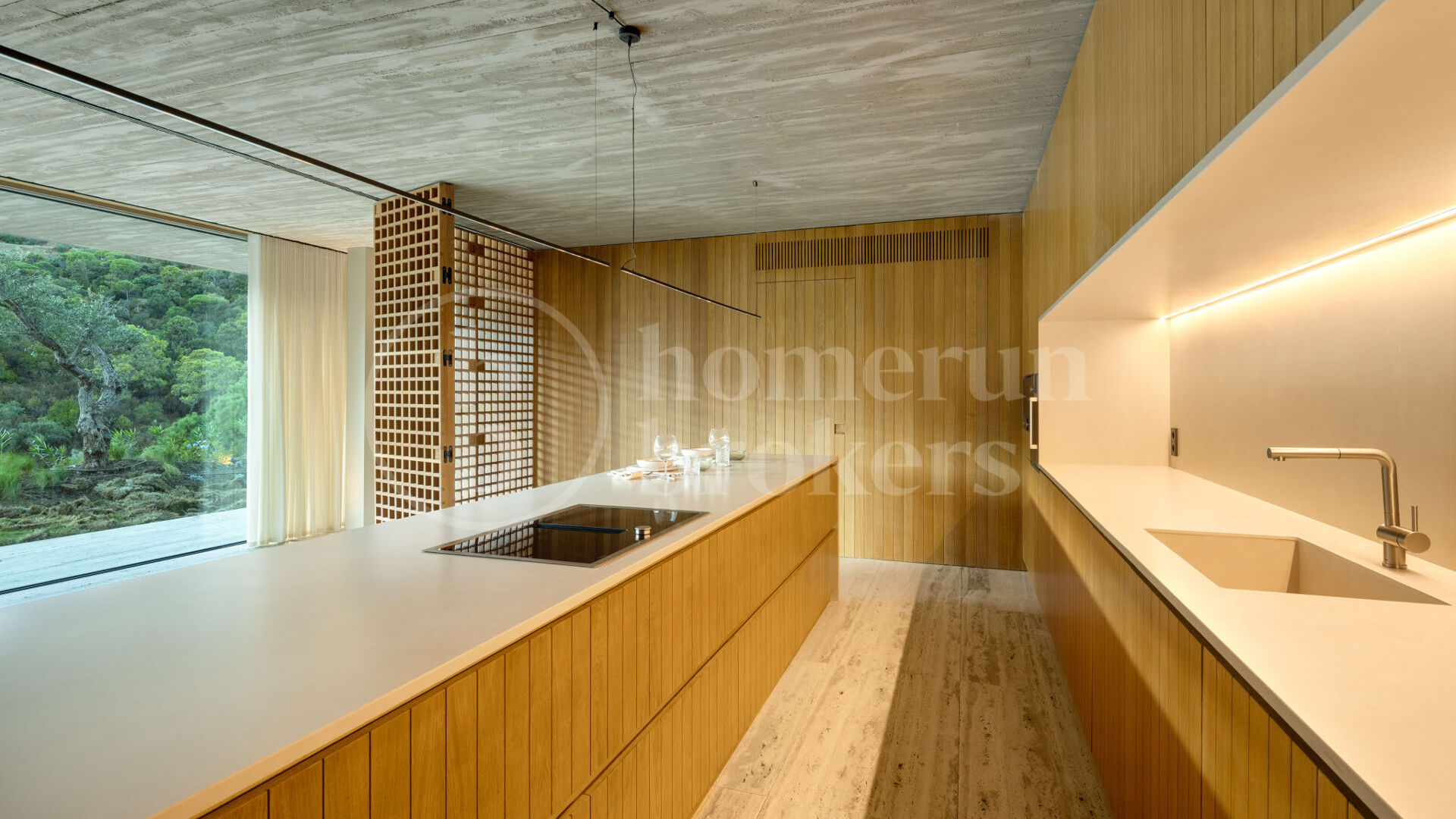 Villa Alia - Mästerverk med panoramautsikt över havet och banbrytande design i El Madroñal