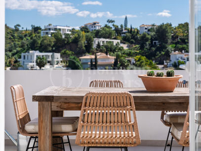 Penthouse Mirador - Panoramic Views, and Modern Comfort in La Quinta