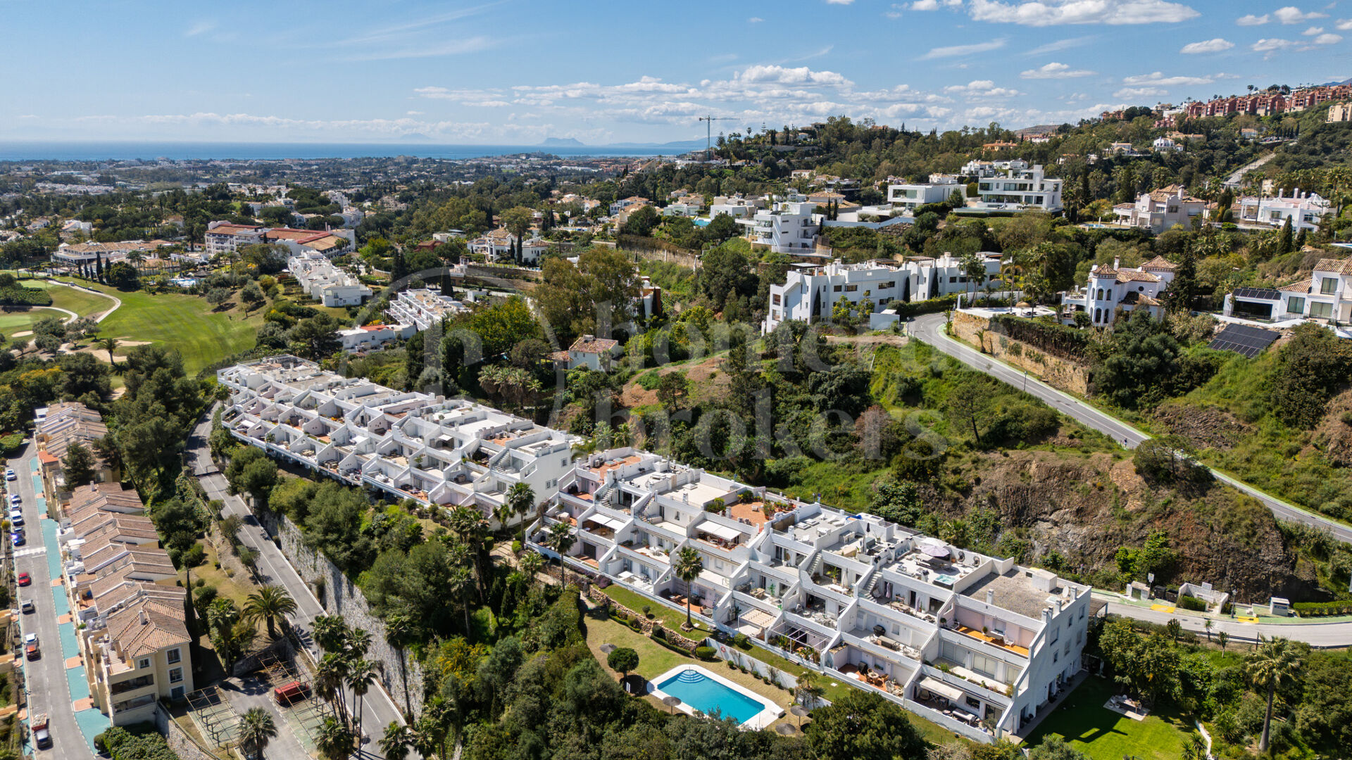Penthouse Mirador - Panoramic Views, and Modern Comfort in La Quinta