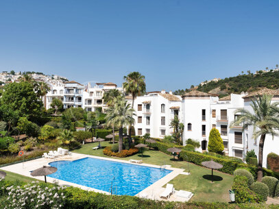 Penthouse The Tower – with Golf Views in La Torre Los Arqueros, Benahavís