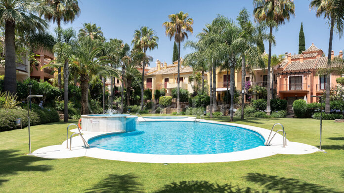 Townhouse Thea – Townhouse in Lomas de Rio Verde, Golden Mile Marbella