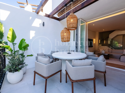 Casa Marisal – Elegant Townhouse with Sea Views on Marbella’s Golden Mile