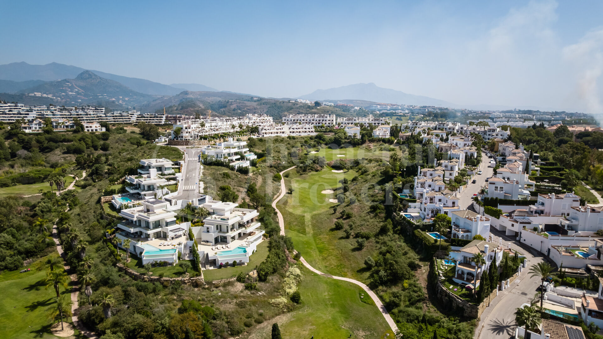 Villa Three - Modernt hus med fyra våningar med panoramautsikt över havet och golfen i La Resina