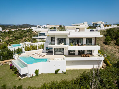 Villa Three – Modern Four-Storey Home with Panoramic Sea & Golf Views in La Resina