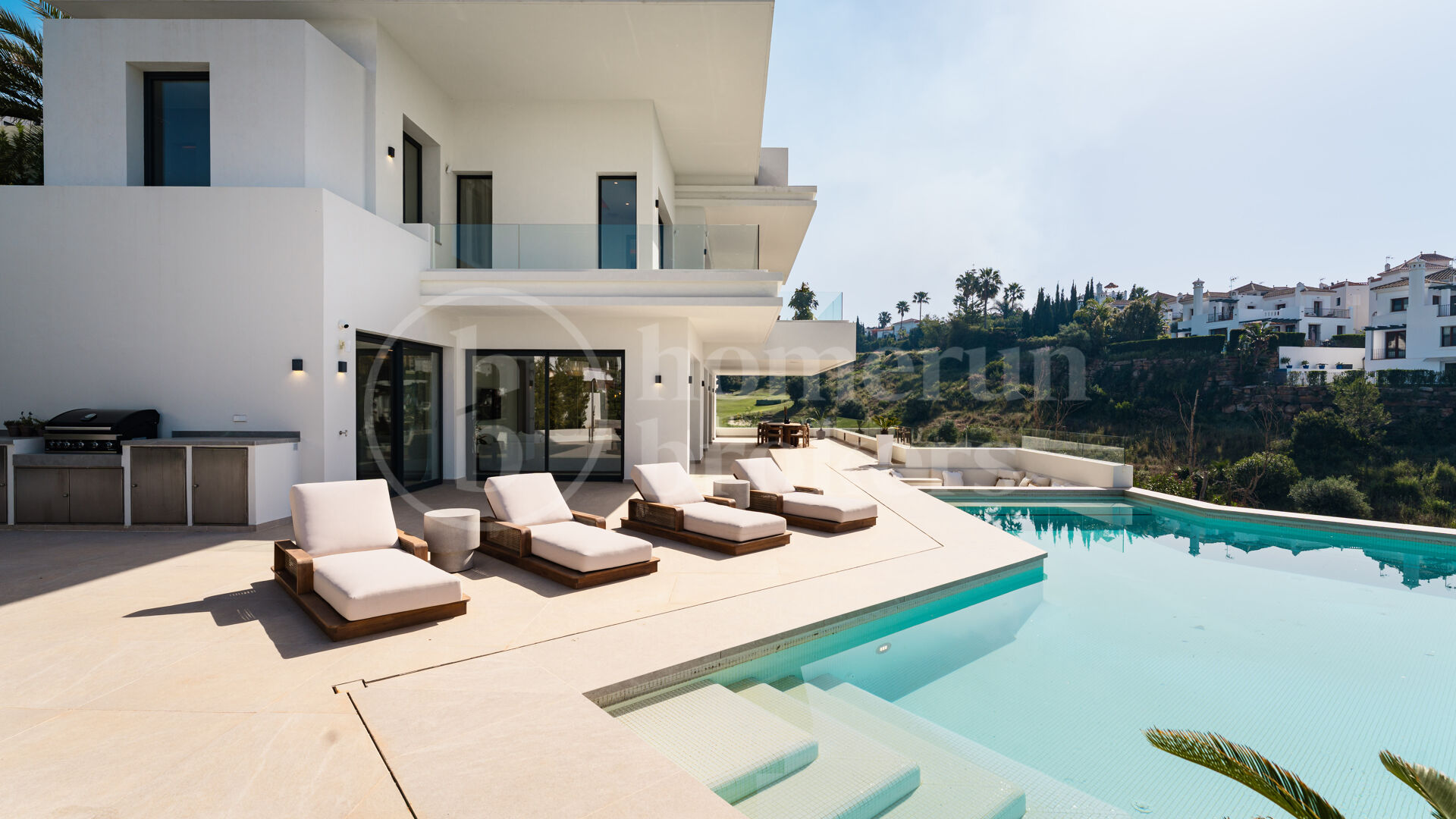 Villa Three - Modernt hus med fyra våningar med panoramautsikt över havet och golfen i La Resina