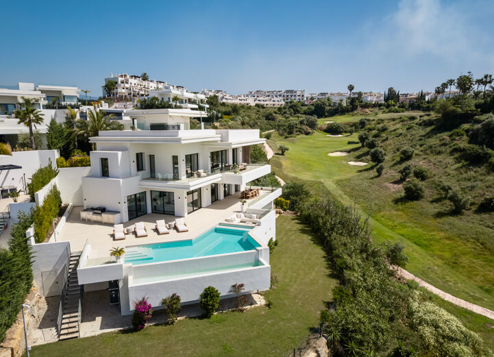 Luxury Villa For Sale In La Resina Golf,Reserved