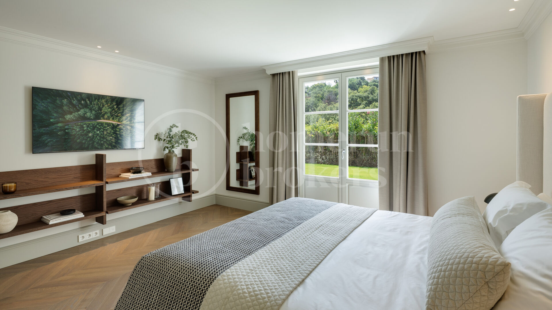 Villa Liora – Luxury Contemporary Villa in La Zagaleta