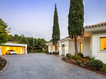 Villa Liora – Luxury Contemporary Villa in La Zagaleta