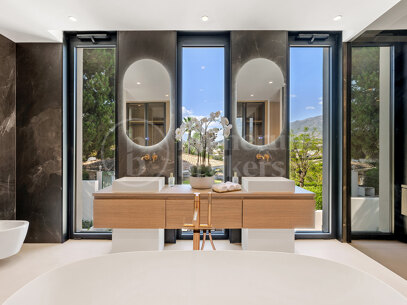 Villa Vincci – Renoverad Lyxvilla i Las Brisas, Nueva Andalucía