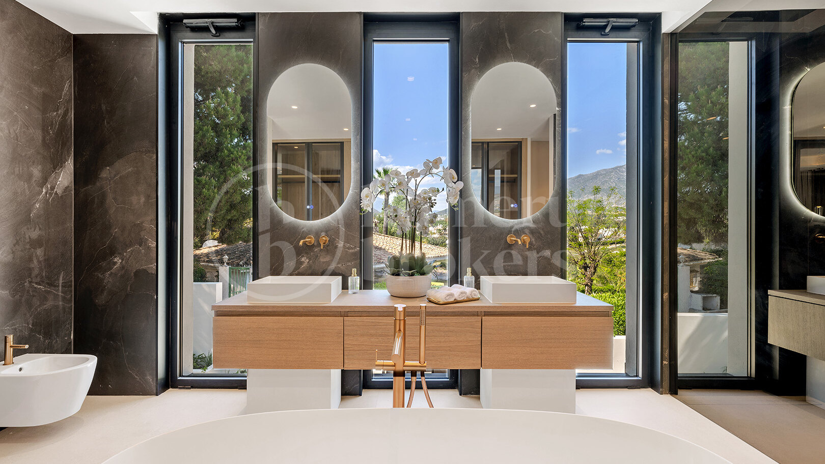 Villa Vincci – Renoverad Lyxvilla i Las Brisas, Nueva Andalucía