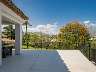 Villa Vincci – Renoverad Lyxvilla i Las Brisas, Nueva Andalucía