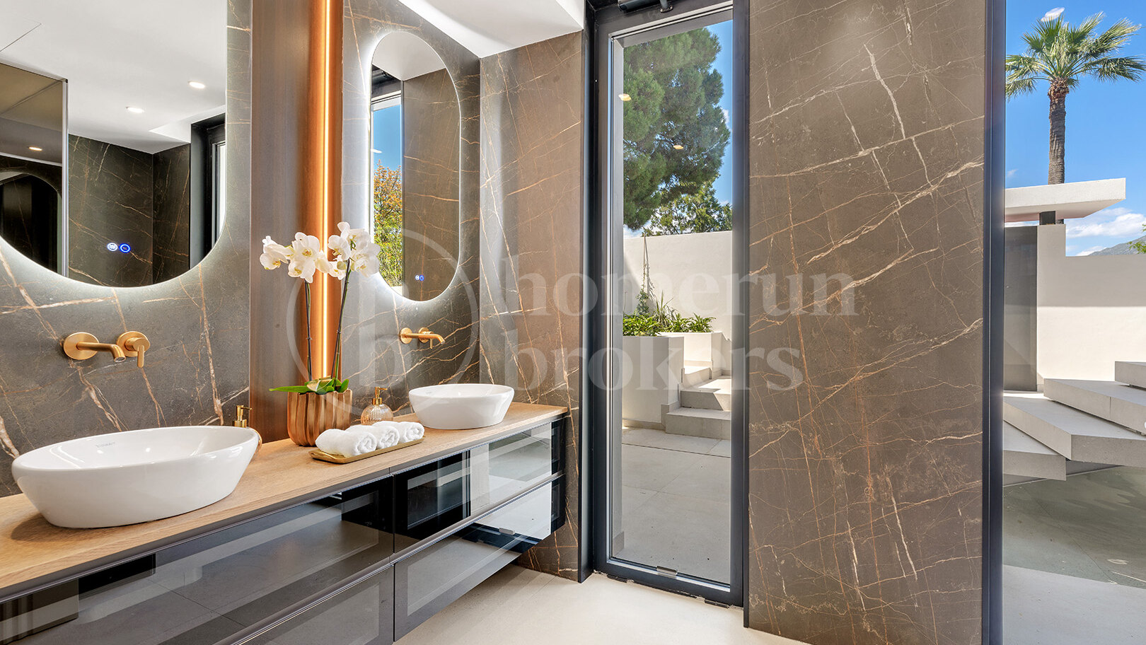 Villa Vincci – Renoverad Lyxvilla i Las Brisas, Nueva Andalucía