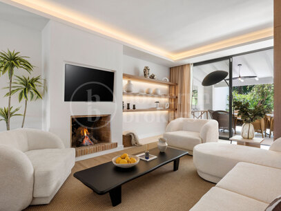 Casa Los Olivos - Golf Views Renovated Townhouse in Nueva Andalucia