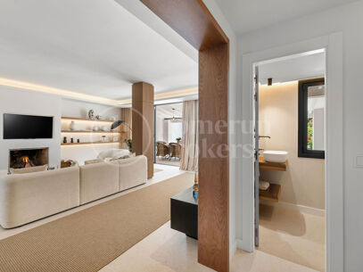 Casa Los Olivos - Golf Views Renovated Townhouse in Nueva Andalucia