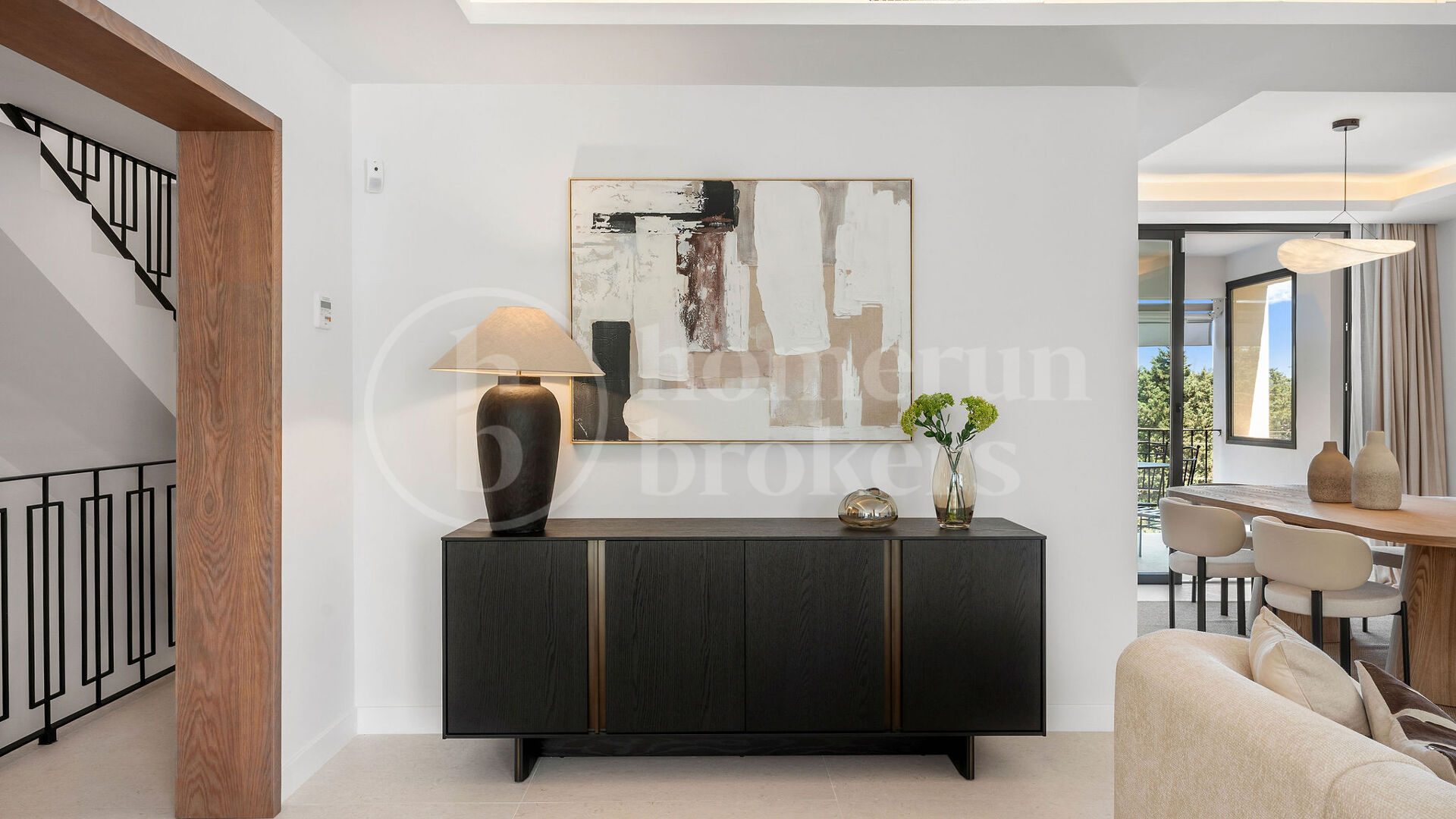 Casa Los Olivos - Golf Views Renovated Townhouse in Nueva Andalucia