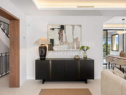 Casa Los Olivos - Golf Views Renovated Townhouse in Nueva Andalucia
