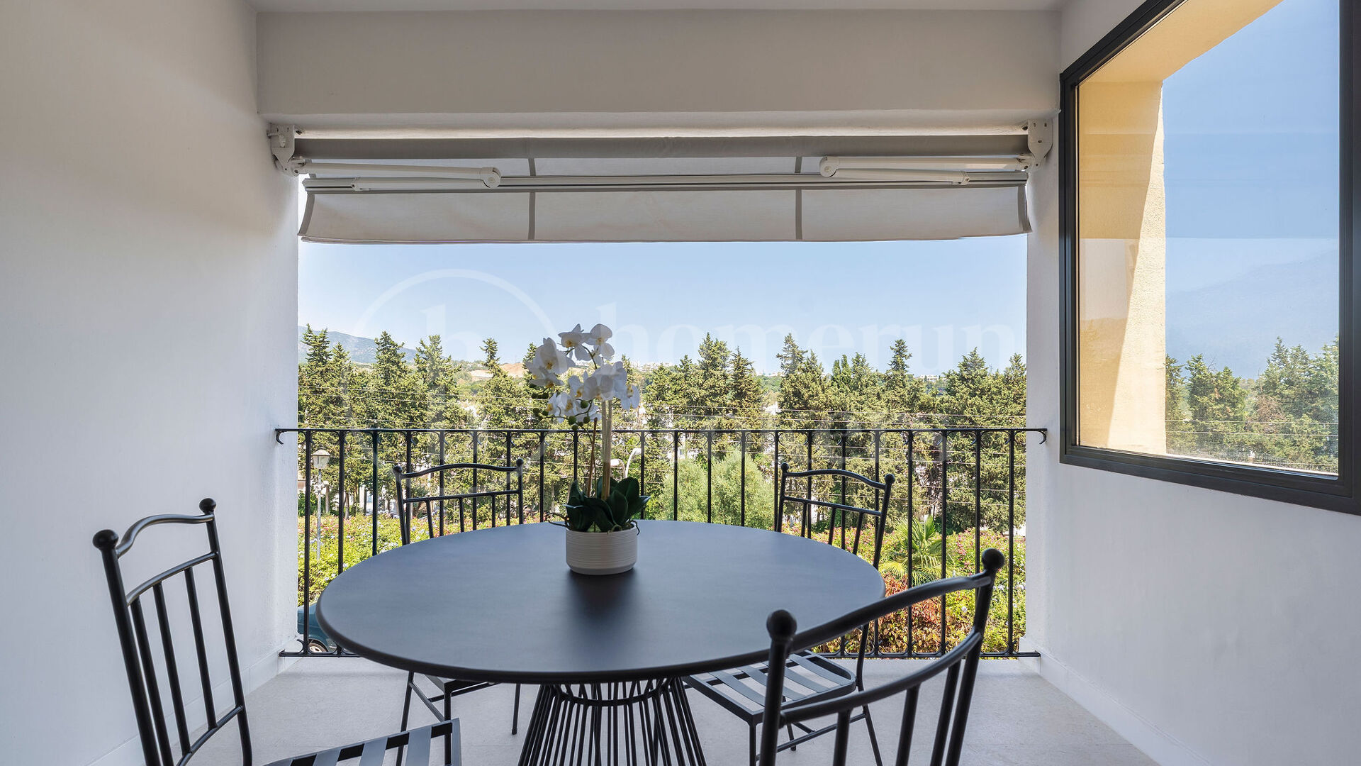 Casa Los Olivos - Golf Views Renovated Townhouse in Nueva Andalucia