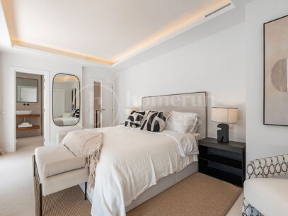 Casa Los Olivos - Golf Views Renovated Townhouse in Nueva Andalucia