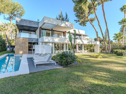 Villa Natura - Modern lyxvilla på Marbellas Golden Mile