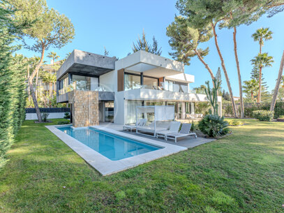 Villa Natura - Modern lyxvilla på Marbellas Golden Mile