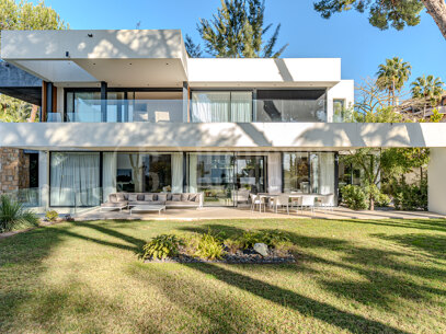 Villa Natura - Modern lyxvilla på Marbellas Golden Mile
