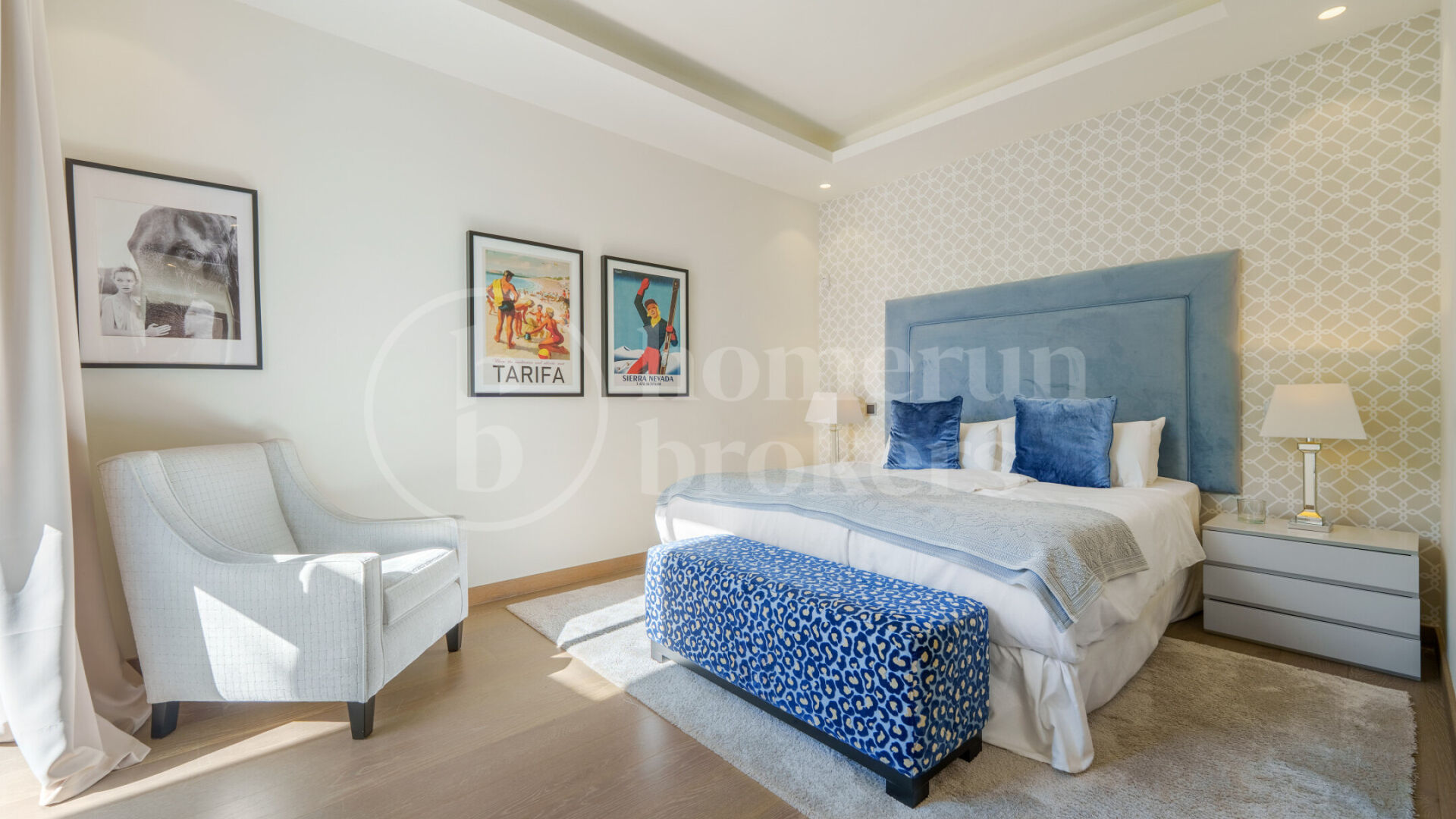 Los Olivos 2 – samtida Villa i Nueva Andalucía med privat pool och jacuzzi