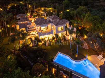 Villa El Bosque - Andalusisk Elegans i Las Lomas del Marbella Club