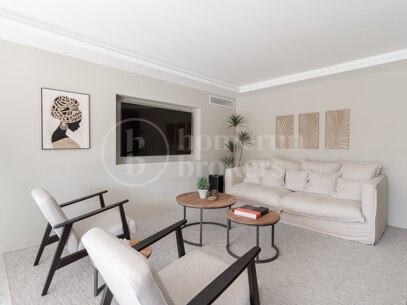 Penthouse Parque 8 – Private Rooftop Pool and La Concha Views