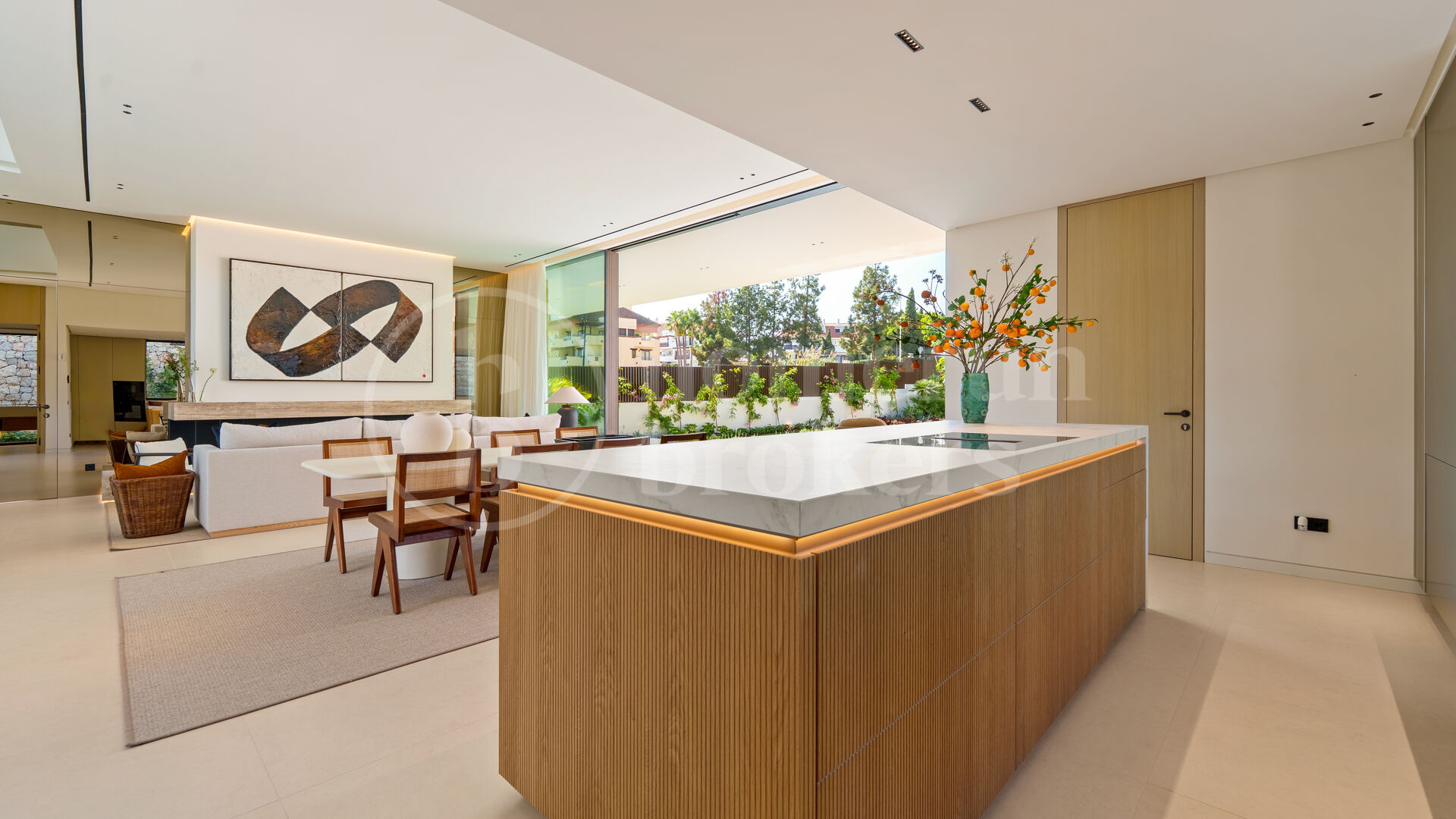 Casa Cazorla – Contemporary Luxury on Marbella’s Golden Mile