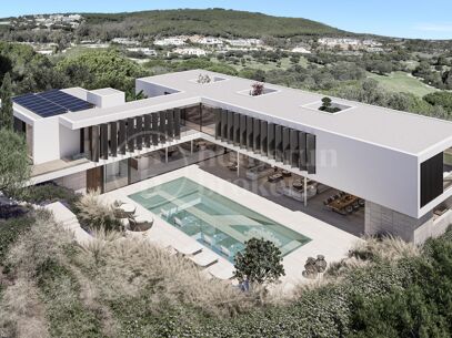 Villa Lago – Modern Luxury Overlooking La Reserva Golf in Sotogrande